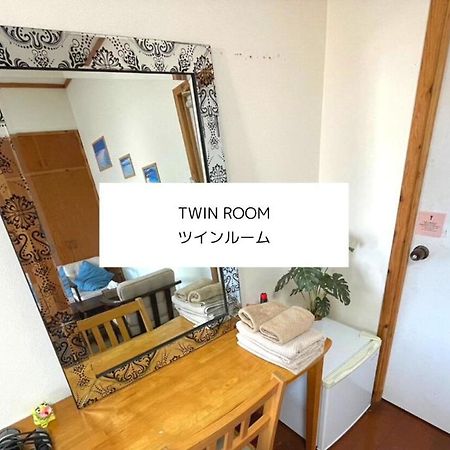All Friends Guest House Наґо Екстер'єр фото